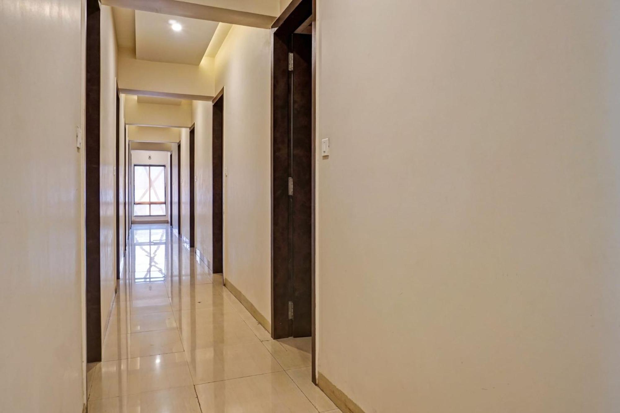 Collection O Royce Studios Near Pune Airport Exteriör bild